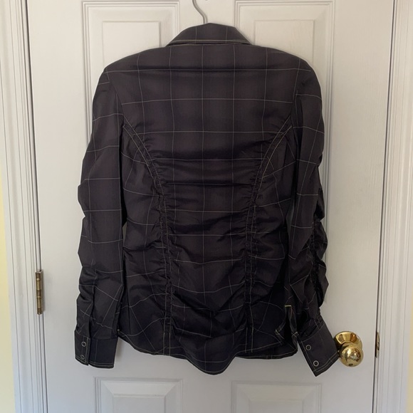 ATHLETA Tulum Ruched Plaid Snap Front Top. Size XS - Picture 11 of 11